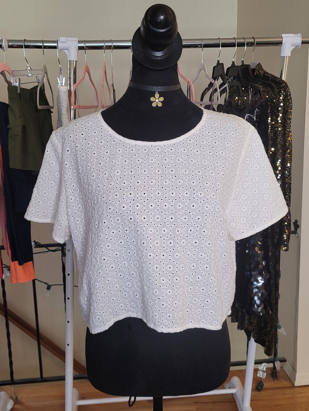 H&M White Eyelet Crop Top Size 12